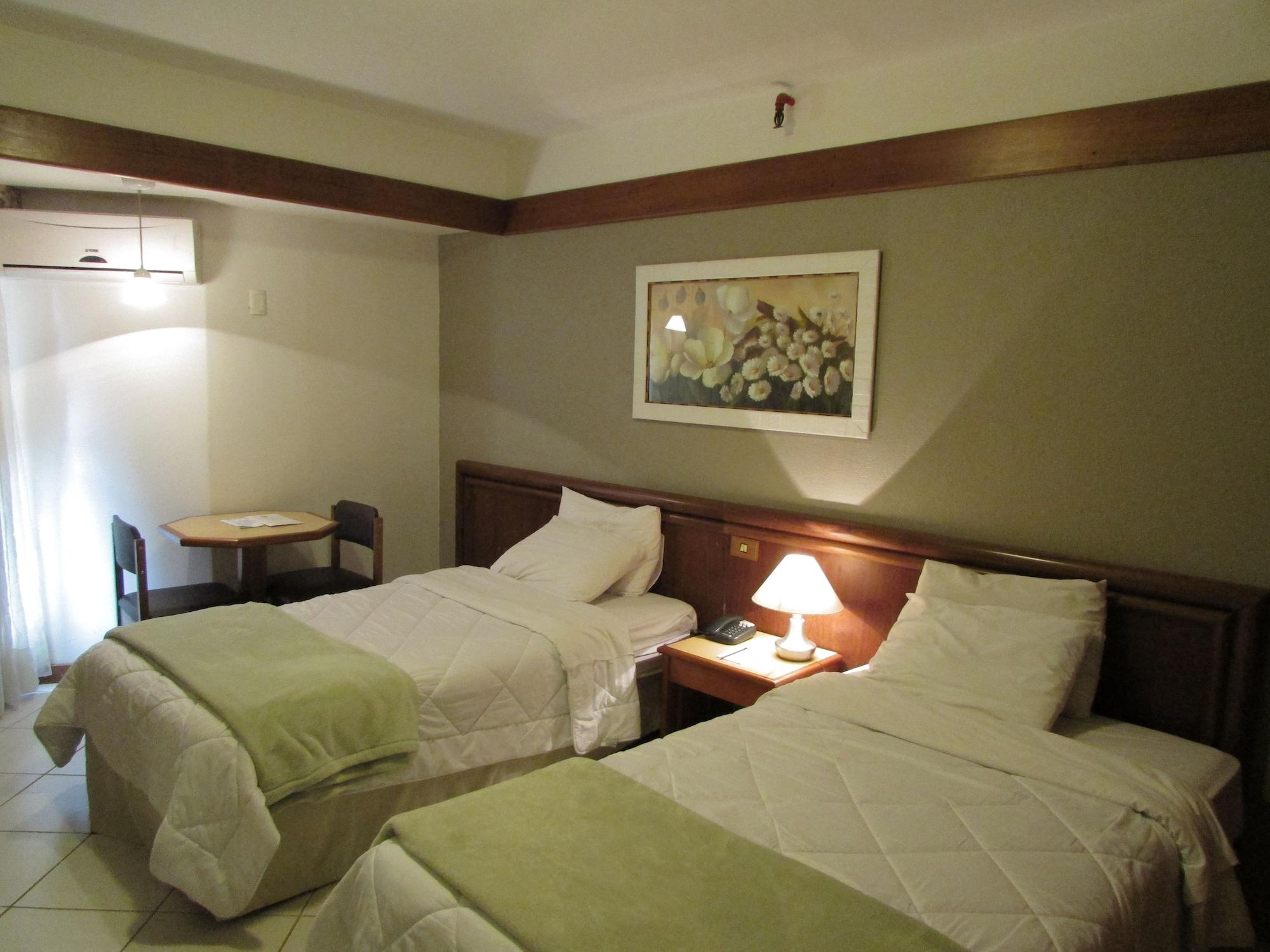 Hotel Continental Porto Alegre e Centro de Eventos Esterno foto