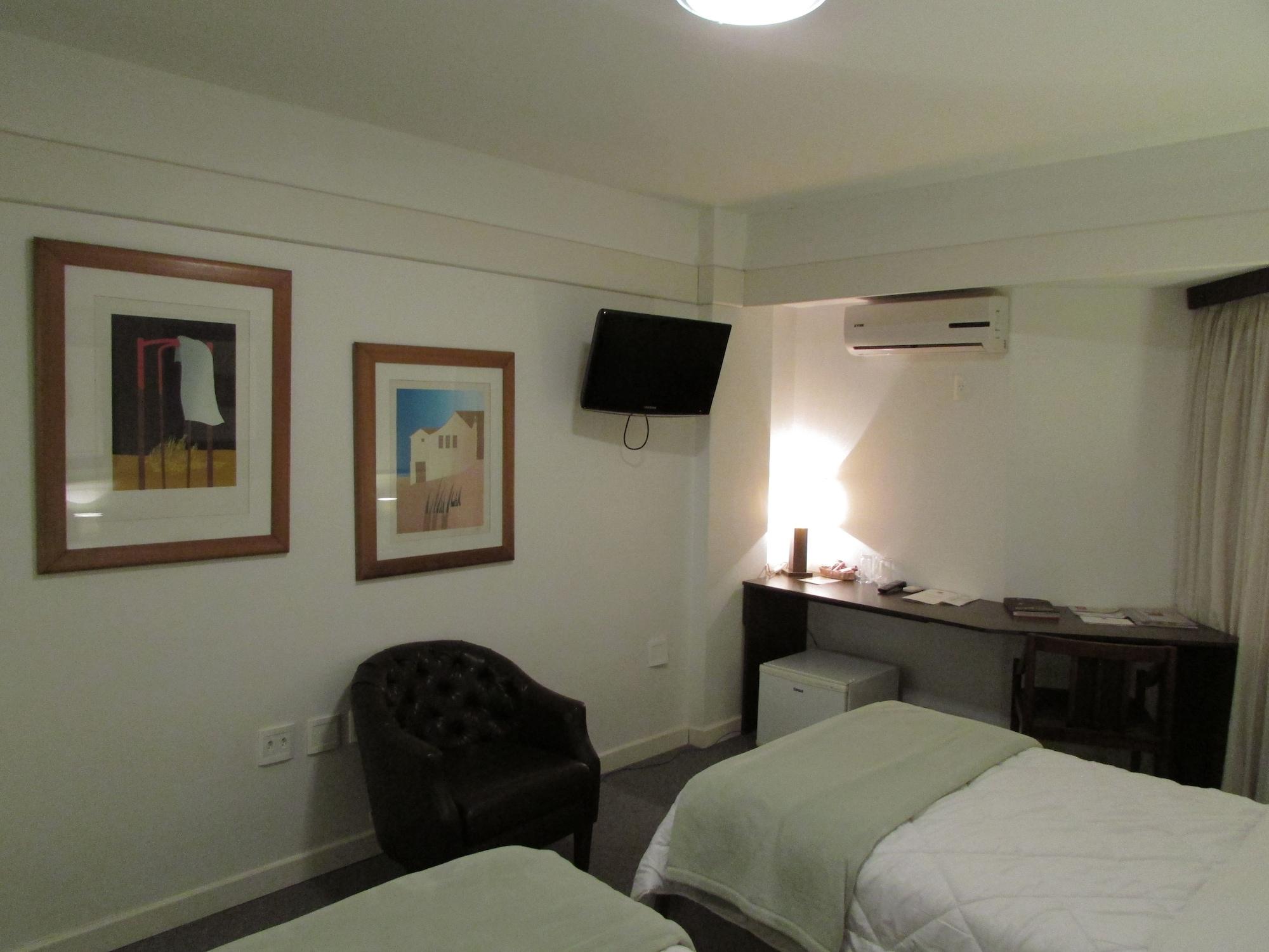 Hotel Continental Porto Alegre e Centro de Eventos Esterno foto
