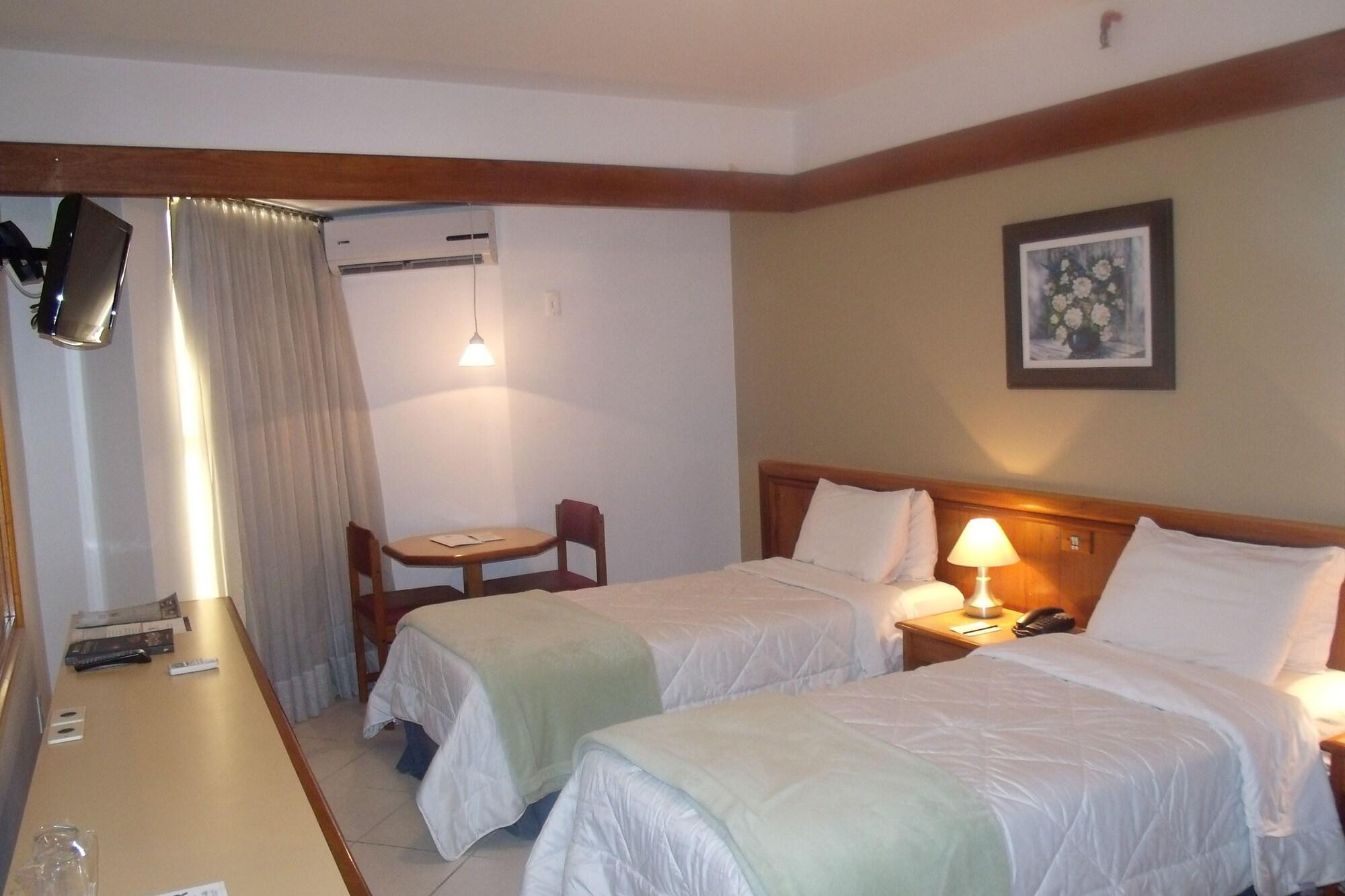 Hotel Continental Porto Alegre e Centro de Eventos Esterno foto