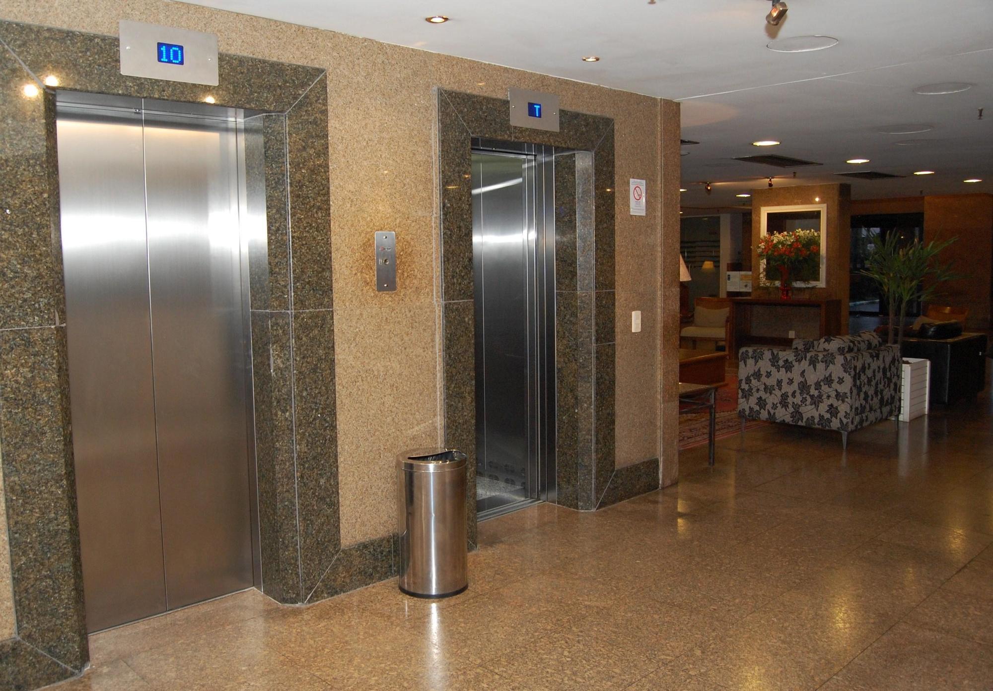 Hotel Continental Porto Alegre e Centro de Eventos Esterno foto