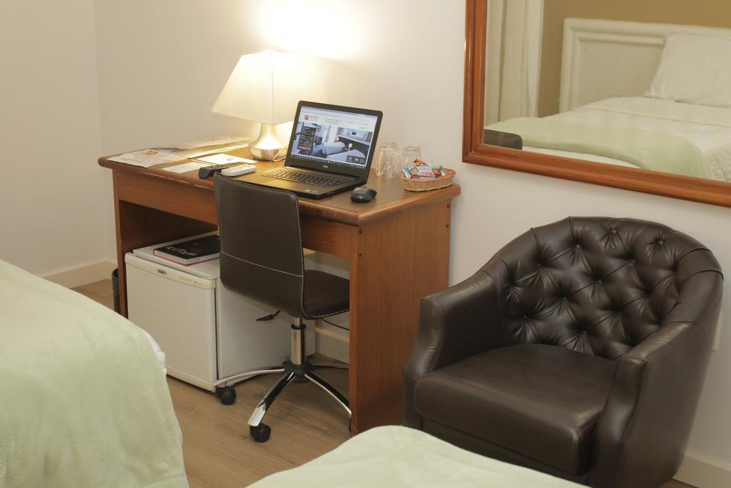 Hotel Continental Porto Alegre e Centro de Eventos Esterno foto