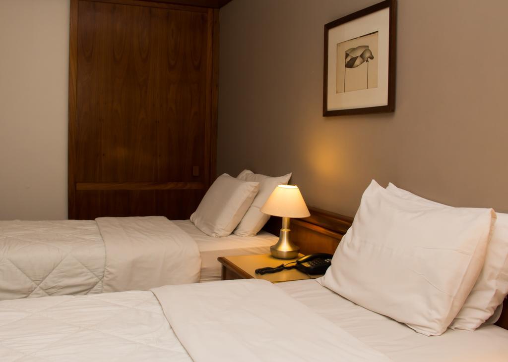 Hotel Continental Porto Alegre e Centro de Eventos Esterno foto