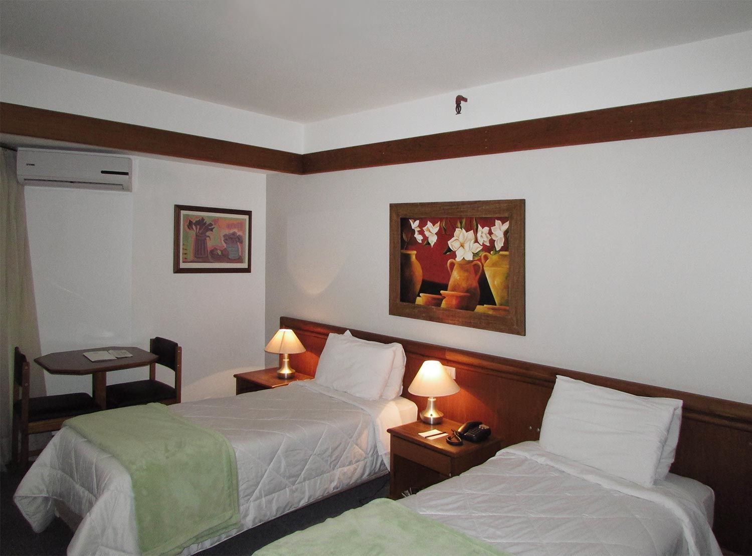 Hotel Continental Porto Alegre e Centro de Eventos Esterno foto
